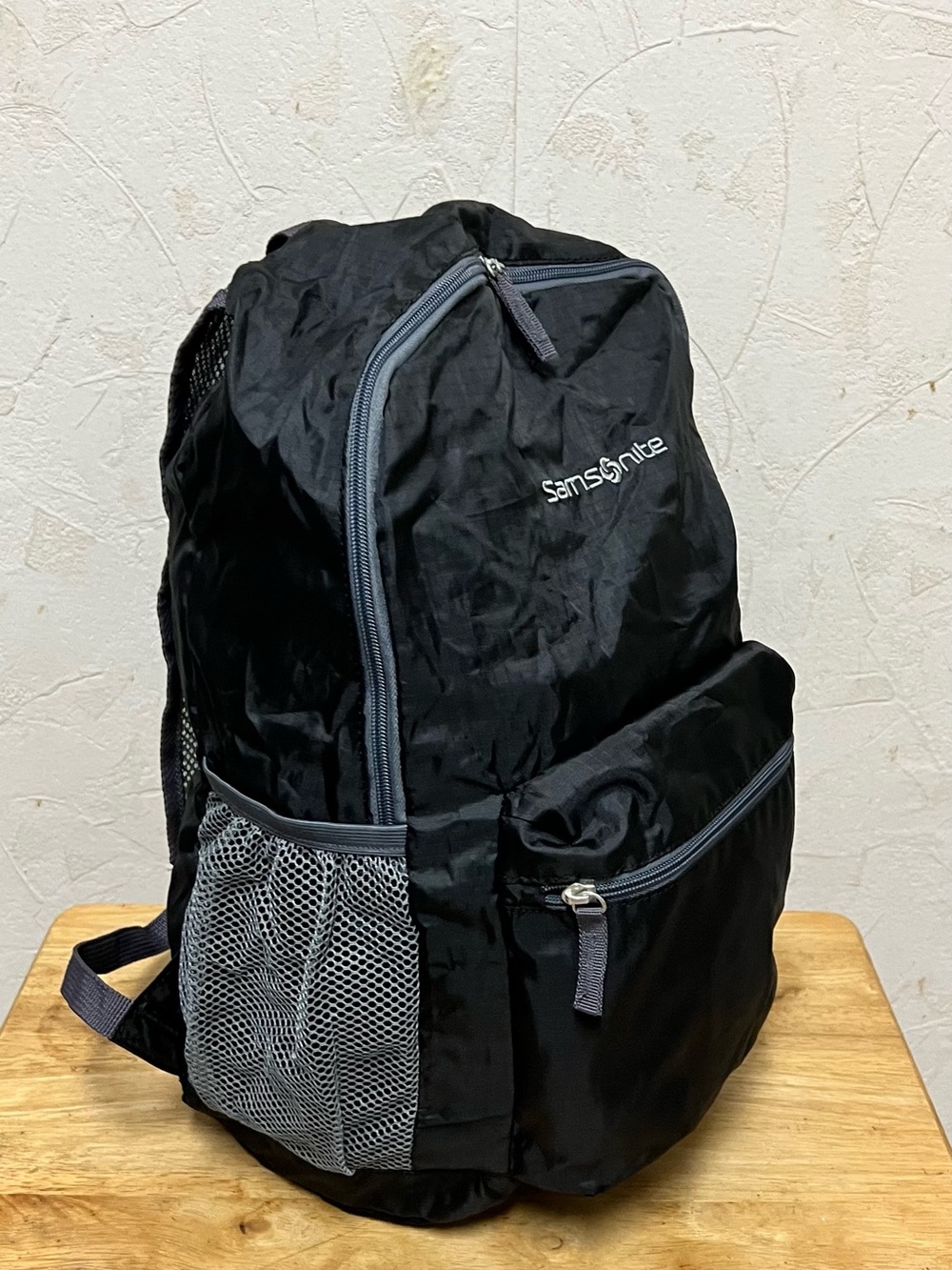 Samsonite packable foldaway backpack - Picture 2 of 6